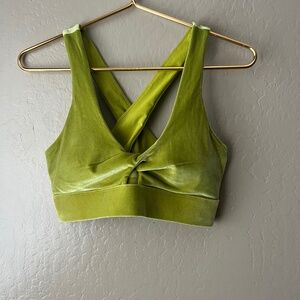 Fabletics Oasis Twist Velour Sports Bra